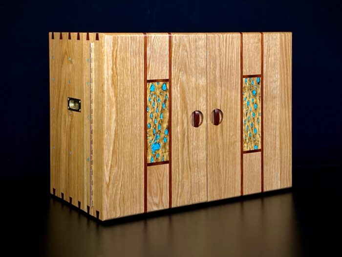 Fly Tying Cabinet - Image 17